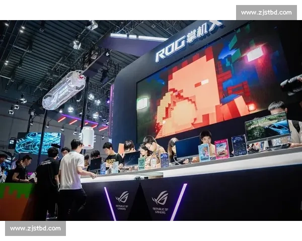 粉丝狂热！现场直击，感受电竞比赛的震撼魅力！